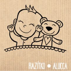 batole s hračkou